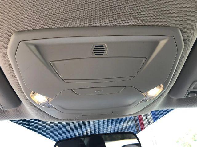 Photo of 2017 White Ford Escape