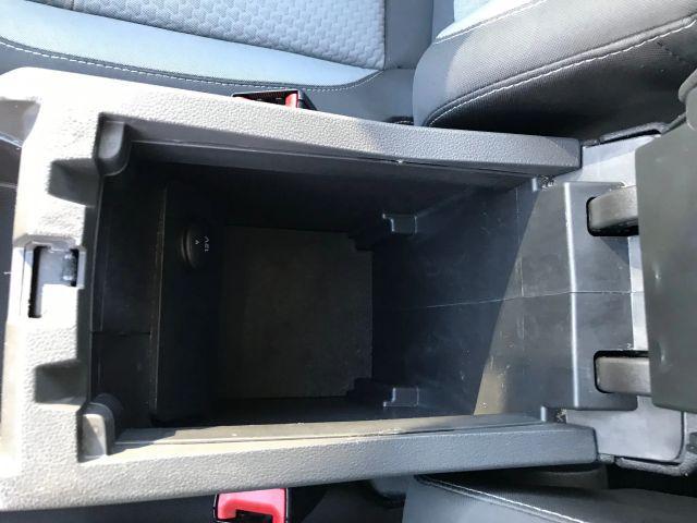 Photo of 2017 White Ford Escape