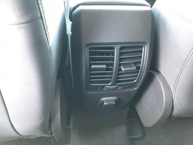 Photo of 2017 White Ford Escape