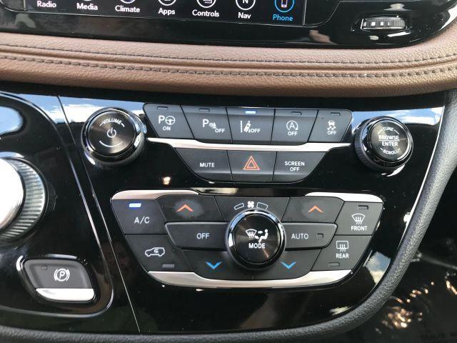 Photo of 2018 Burgundy Chrysler Pacifica