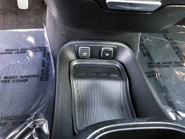 Photo of 2018 Burgundy Chrysler Pacifica