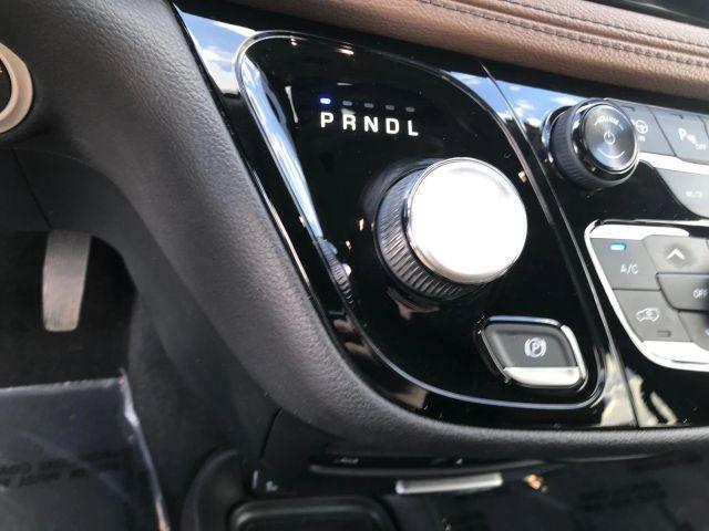 Photo of 2018 Burgundy Chrysler Pacifica