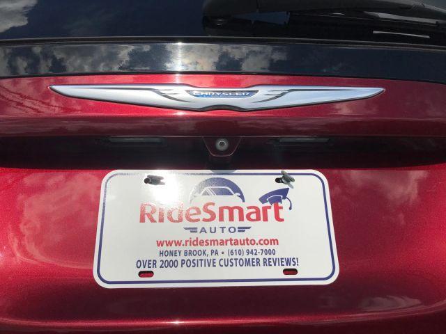 Photo of 2018 Burgundy Chrysler Pacifica
