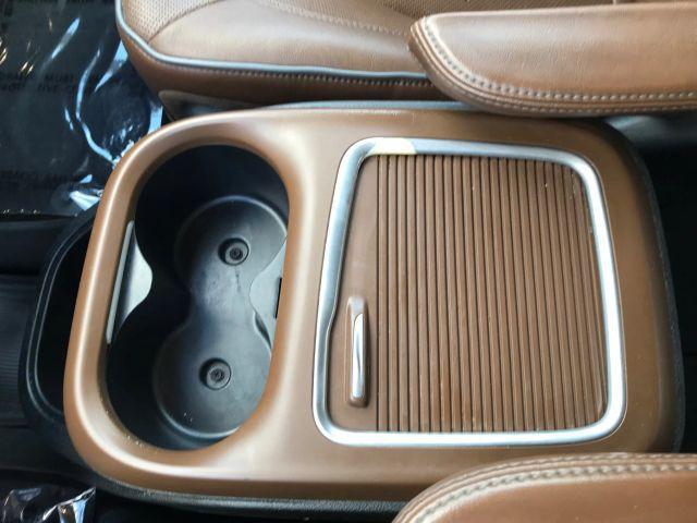 Photo of 2018 Burgundy Chrysler Pacifica