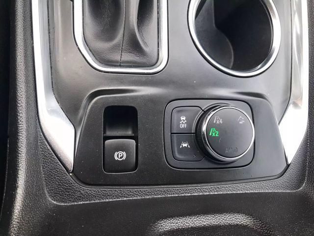 Photo of 2021 Silver Chevrolet Traverse