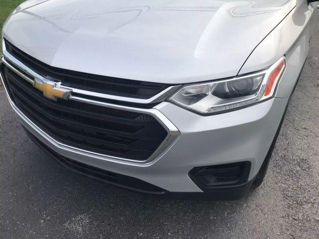 Photo of 2021 Silver Chevrolet Traverse