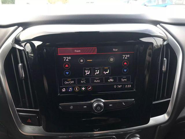 Photo of 2021 Silver Chevrolet Traverse