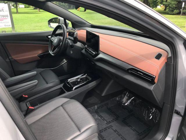 Photo of 2021 Moonstone Gray Volkswagen ID.4