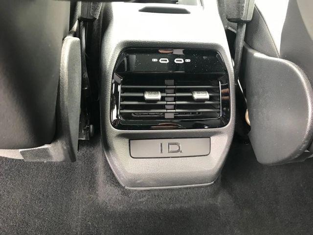 Photo of 2021 Moonstone Gray Volkswagen ID.4