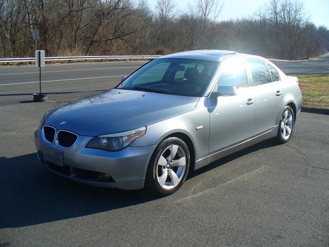 2005 BMW 530