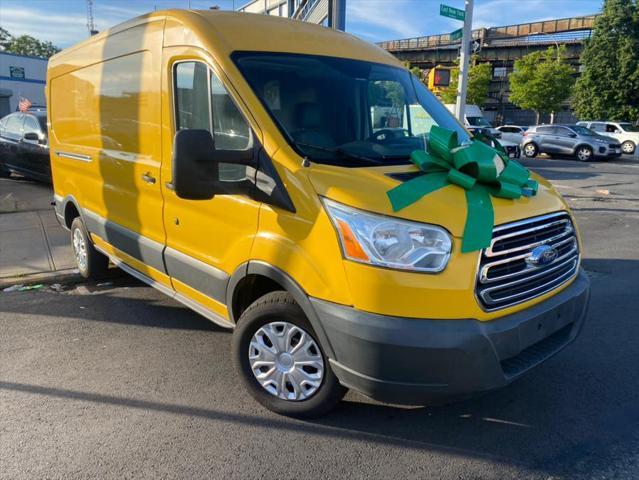 Photo of 2015 Lunar Sky Metallic Ford Transit-250