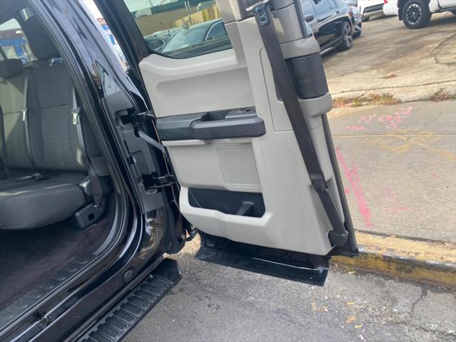 Photo of 2017 Bronze Fire Metallic Ford F-150