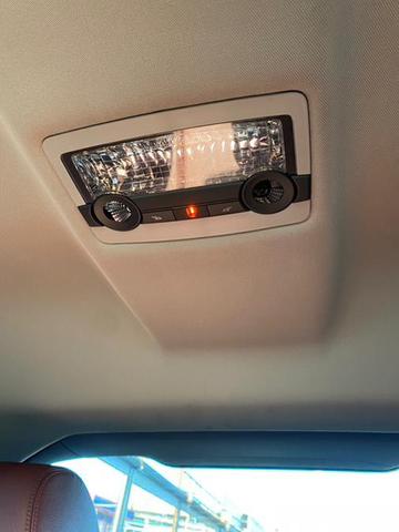 Photo of 2012 Alpine White BMW X6