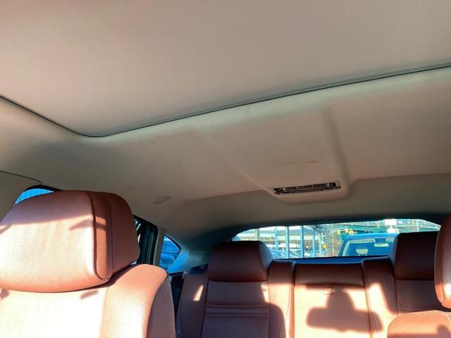Photo of 2012 Alpine White BMW X6