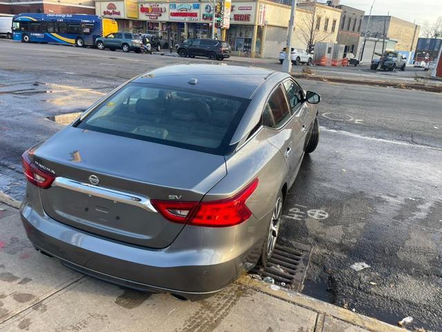 Photo of 2017 Gun Metallic Nissan Maxima