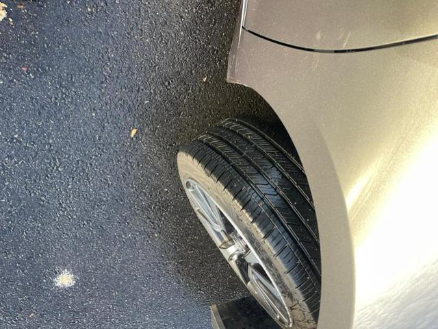Photo of 2017 Gun Metallic Nissan Maxima