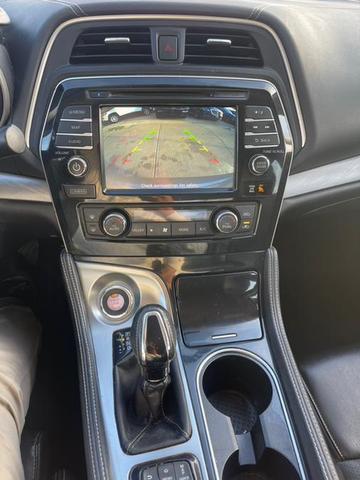 Photo of 2017 Gun Metallic Nissan Maxima