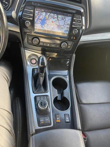 Photo of 2017 Gun Metallic Nissan Maxima