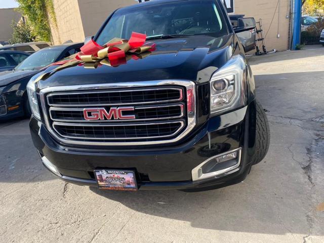 Photo of 2016 Onyx Black GMC Yukon XL