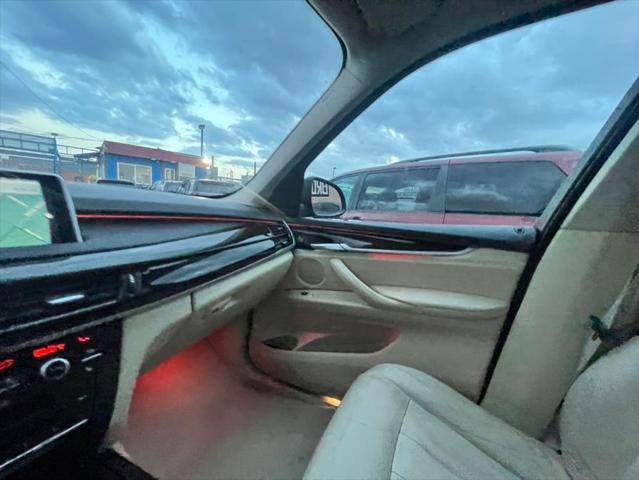 Photo of 2014 Imperial Blue Metallic BMW X5