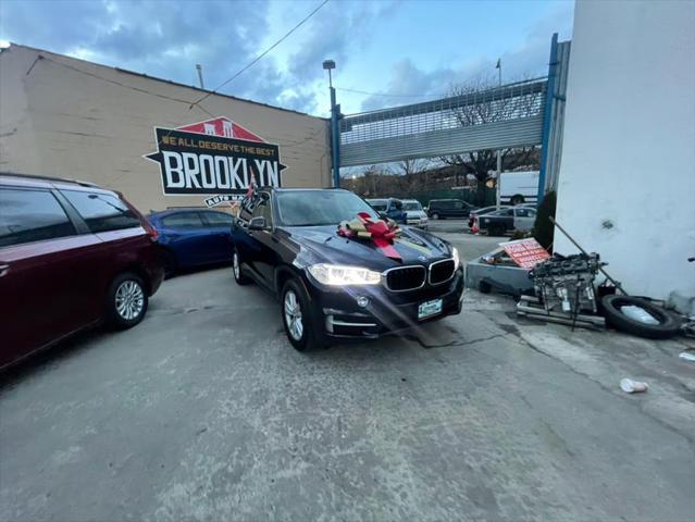 Photo of 2014 Imperial Blue Metallic BMW X5