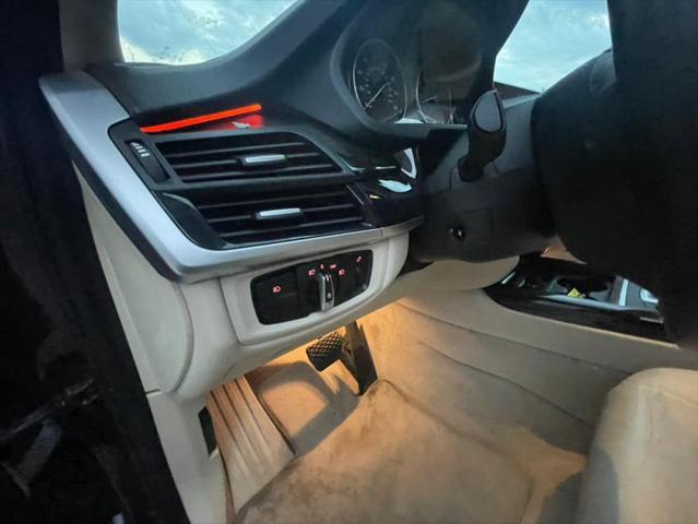 Photo of 2014 Imperial Blue Metallic BMW X5