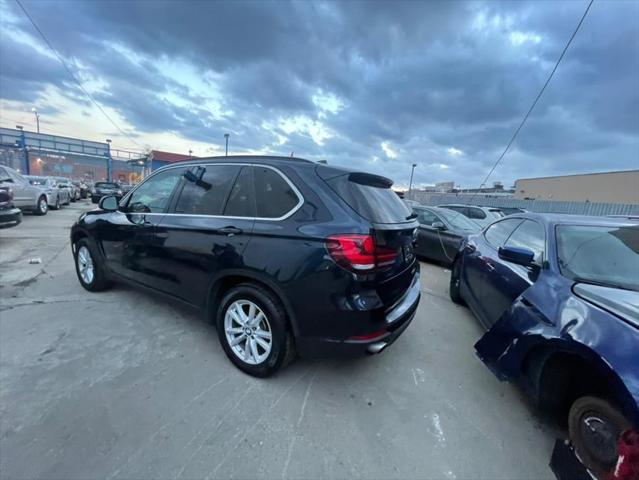 Photo of 2014 Imperial Blue Metallic BMW X5