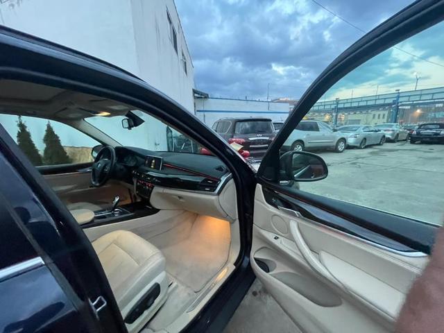 Photo of 2014 Imperial Blue Metallic BMW X5