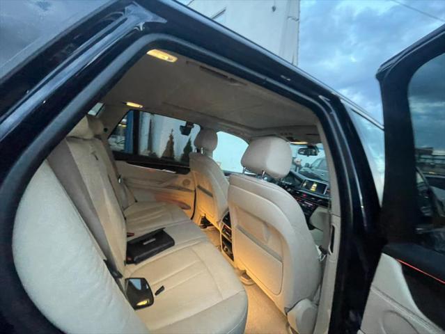 Photo of 2014 Imperial Blue Metallic BMW X5