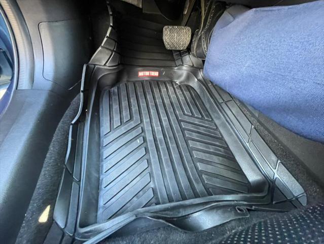 Photo of 2017 Eternal Blue Mica Mazda Mazda3