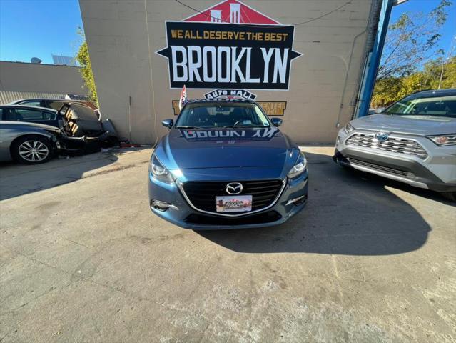Photo of 2017 Eternal Blue Mica Mazda Mazda3