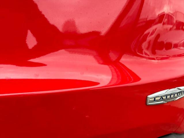 Photo of 2016 Colorado Red Jeep Renegade