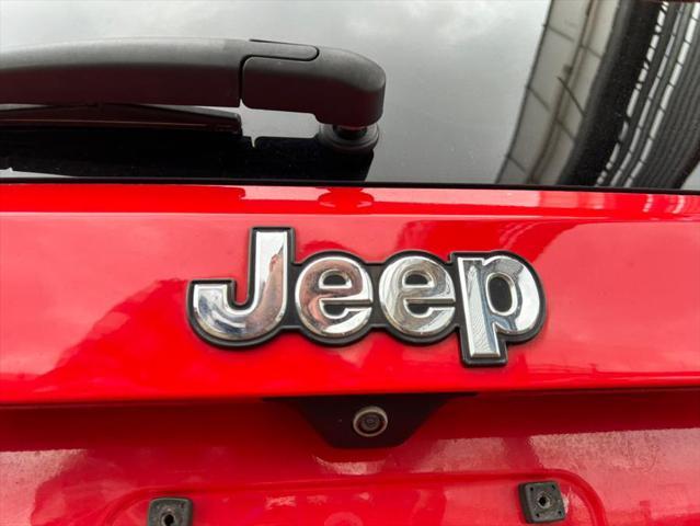 Photo of 2016 Colorado Red Jeep Renegade