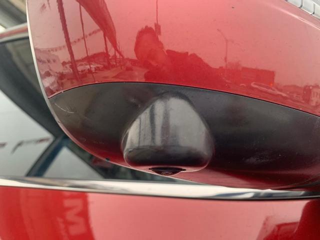 Photo of 2015 Cayenne Red Nissan Rogue