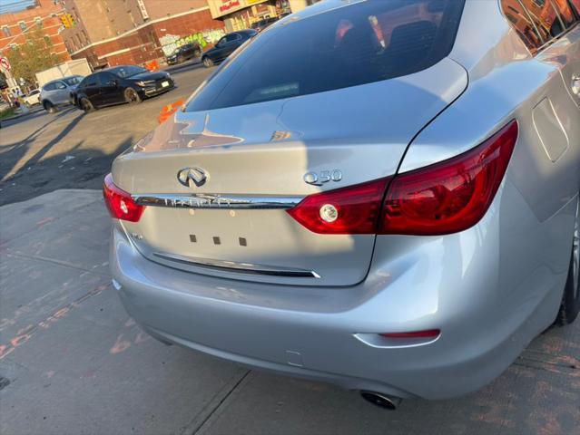 Photo of 2015 Liquid Platinum INFINITI Q50