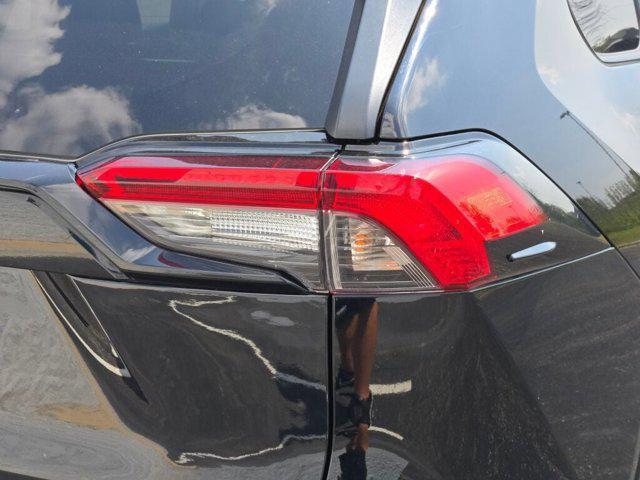 Photo of 2020 Midnight Black Metallic Toyota RAV4