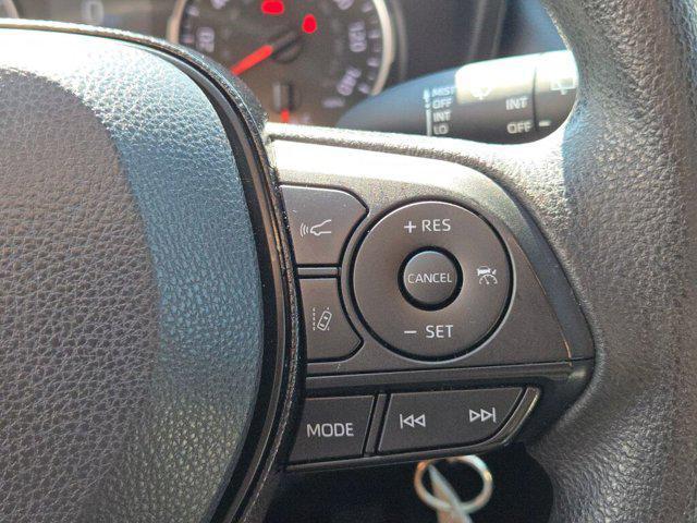 Photo of 2020 Midnight Black Metallic Toyota RAV4