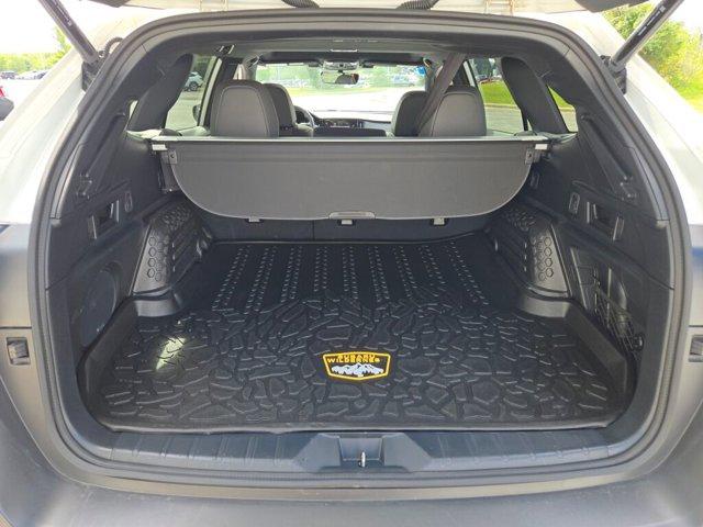 Photo of 2024 Crystal White Pearl Subaru Outback
