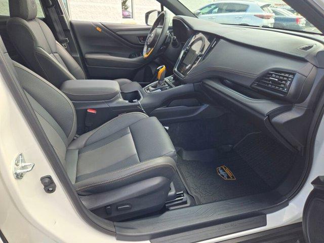 Photo of 2024 Crystal White Pearl Subaru Outback
