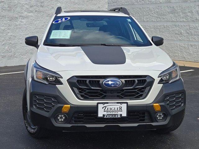 Photo of 2024 Crystal White Pearl Subaru Outback