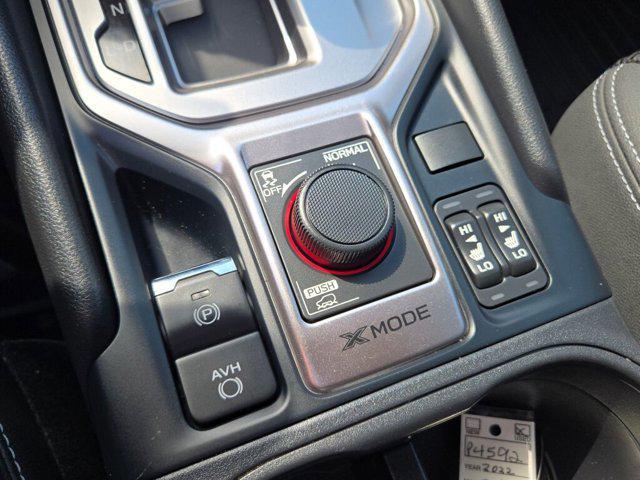 Photo of 2022 Ice Silver Metallic Subaru Forester