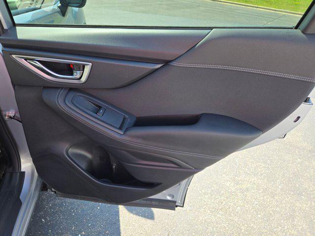 Photo of 2022 Ice Silver Metallic Subaru Forester
