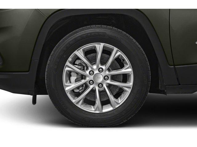 Photo of 2019 Diamond Black Crystal Pearlcoat Jeep Cherokee