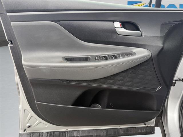 Photo of 2023 Shimmering Silver Hyundai SANTA FE