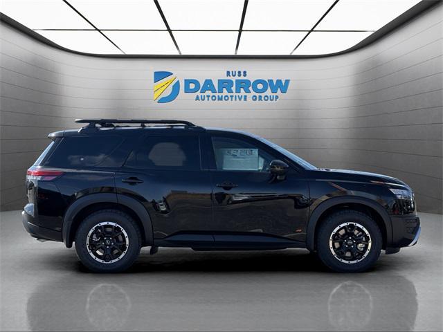 Photo of 2025 Super Black Nissan Pathfinder