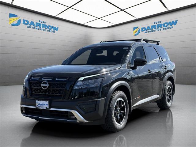 Photo of 2025 Super Black Nissan Pathfinder
