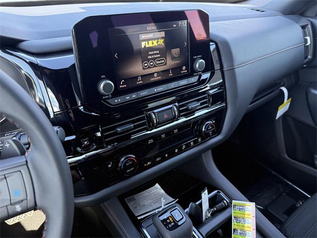 Photo of 2025 Super Black Nissan Pathfinder