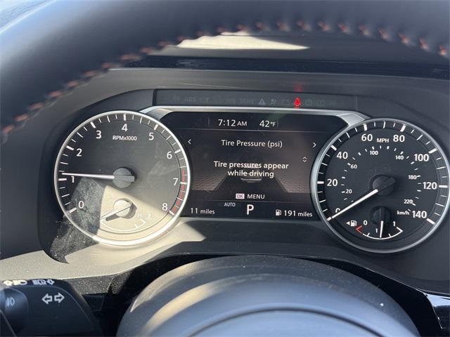 Photo of 2025 Super Black Nissan Pathfinder