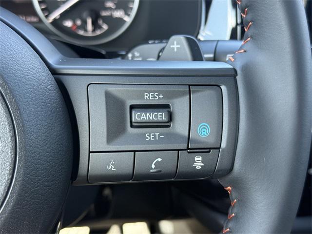 Photo of 2025 Super Black Nissan Pathfinder