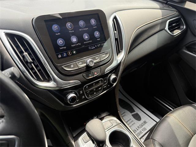 Photo of 2022 Blue Glow Metallic Chevrolet Equinox